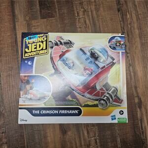 Star Wars Young Jedi Crimson Firehawk Toy Vehicle Foldable Wings Cargo Space NWT